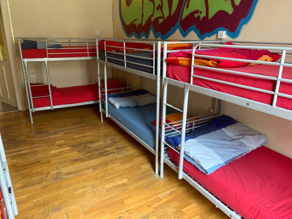 Carpe Noctem Hostel Budapest Esterno foto