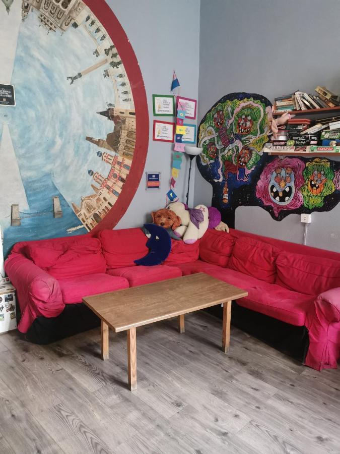 Carpe Noctem Hostel Budapest Esterno foto